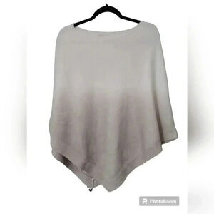 BAREFOOT DREAMS CozyChic Ultra Lite Ombre Waterfall Ocean Breeze Poncho size OS